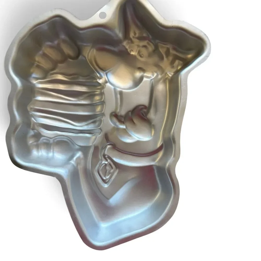 Vintage Wilton Scooby-Doo Hamburger Cake Pan (#2105-3227)